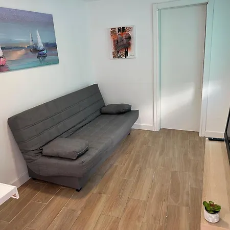 Apartment Bajo Guia *