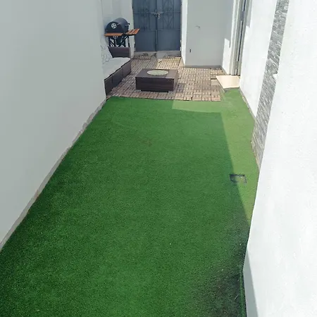 Bajo Guia Apartment